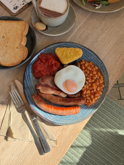 Brekkie' for 2